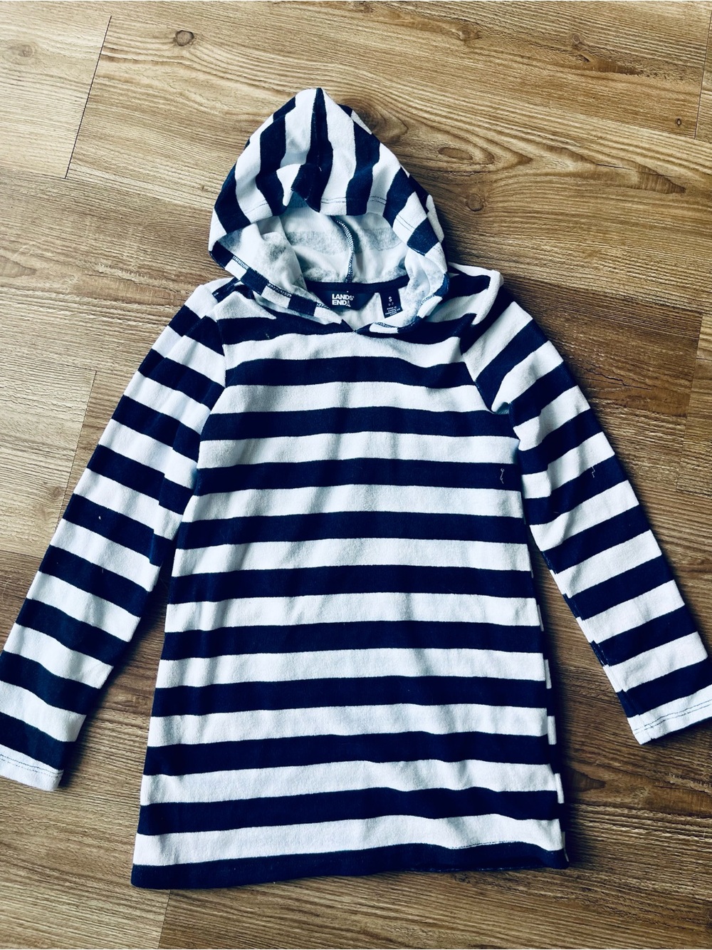 Lands' End Kids Navy & White Striped Hooded Towel. Size 6-7